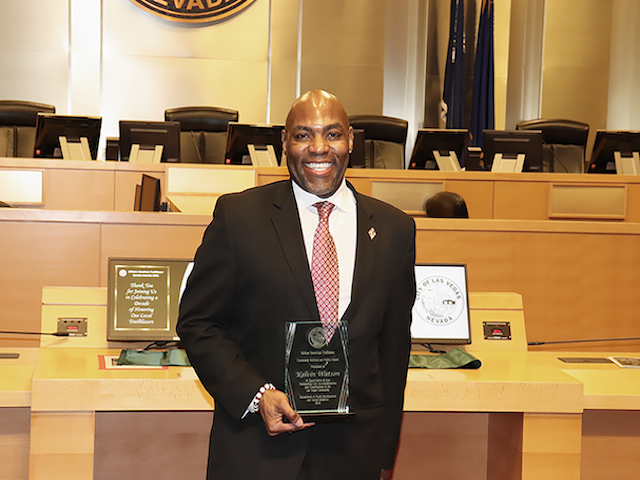 Library District Executive Director Kelvin Watson Receives City of Las Vegas African American Trailblazer Service Award
